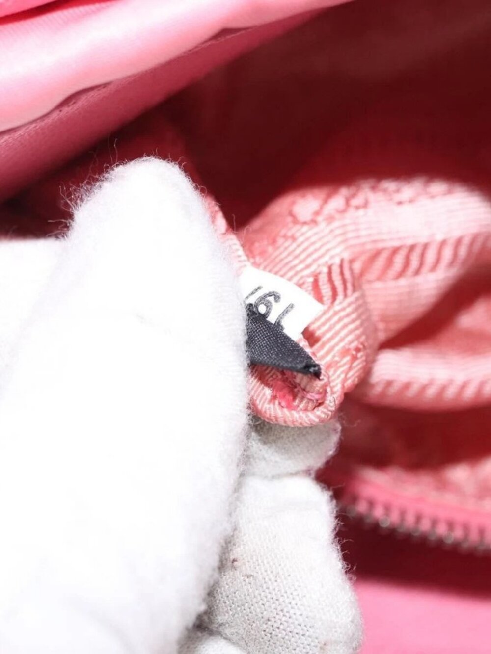 PRADA Gathered Chain Shoulder Bag Nylon Pink Silver Auth 161419 - Picture 11 of 16